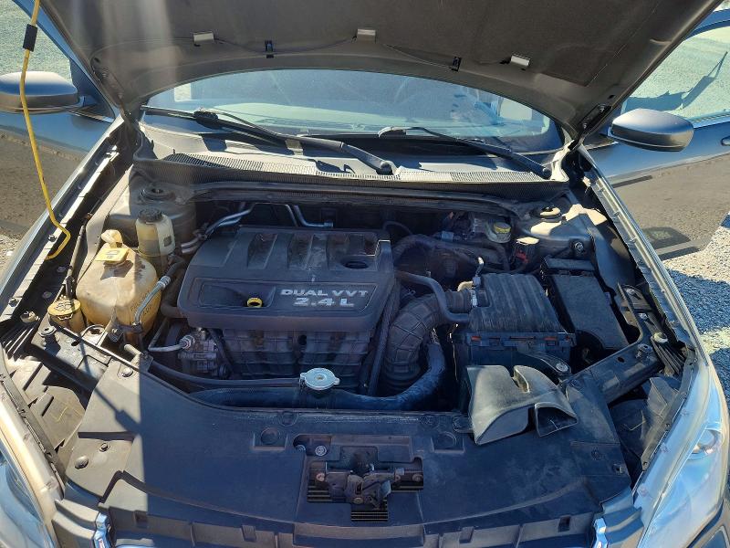 58597836 :رقم المزاد ، 1C3CCBBB3CN105576 vin ، 2012 Chrysler 200 مزاد بيع