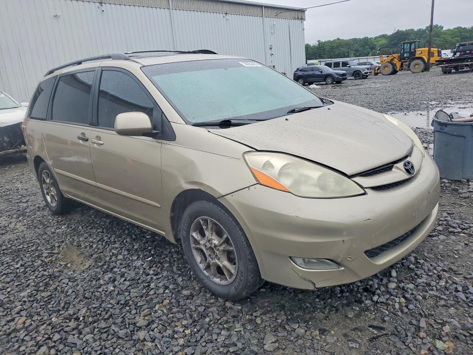 2006 Toyota Sienna მანქანა იყიდება აუქციონზე, vin: 5TDZA22C56S451129, აუქციონის ნომერი: 58352456
