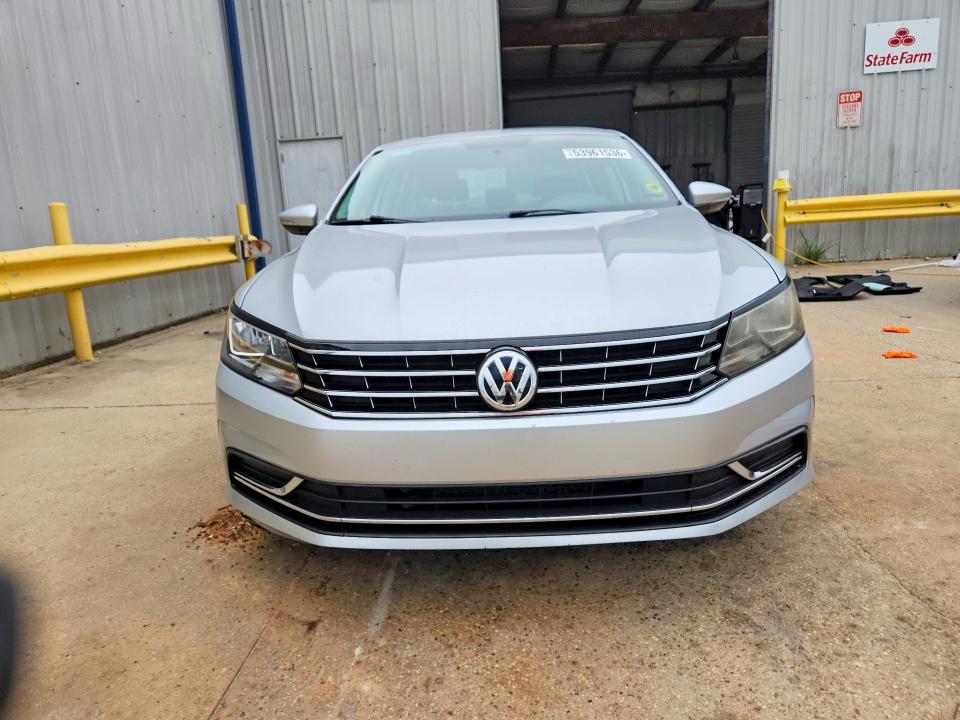 Aukcja sprzedaży 2017 Volkswagen Passat, vin: 1VWBT7A35HC049820, numer aukcji: 53961536