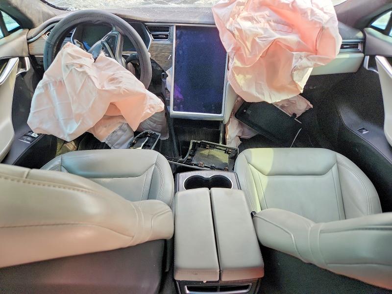 Продажа на аукционе авто 2016 Tesla Model S, vin: 5YJSA1E42GF129604, номер лота: 58374016