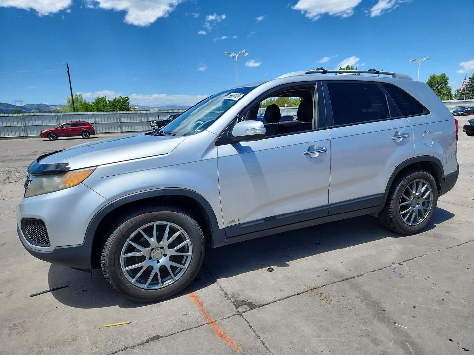 Auction sale of the 2011 Kia Sorento, vin: 5XYKTDA22BG078025, lot number: 56634826