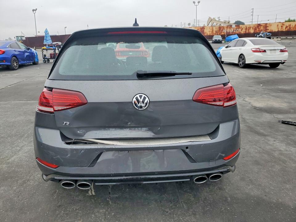 Продажа на аукционе авто 2018 Volkswagen Golf R, vin: WVWVF7AU2JW067342, номер лота: 56314126