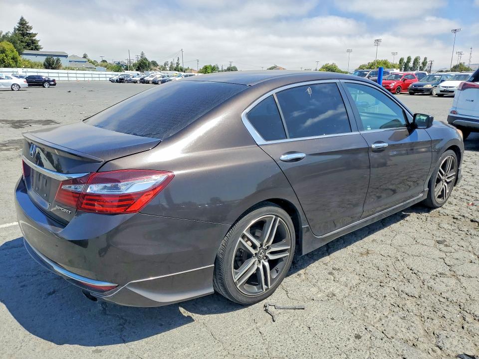 58304586 :رقم المزاد ، 1HGCR2F51HA052956 vin ، 2017 Honda Accord مزاد بيع