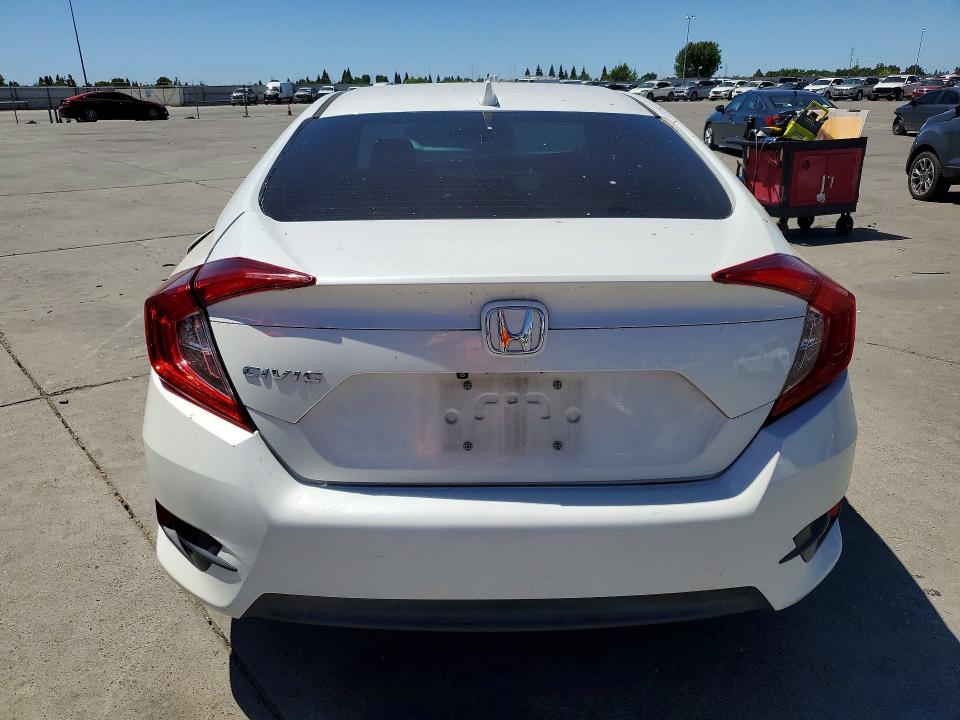 56829966 :رقم المزاد ، 2HGFC2F7XHH576544 vin ، 2017 Honda Civic مزاد بيع
