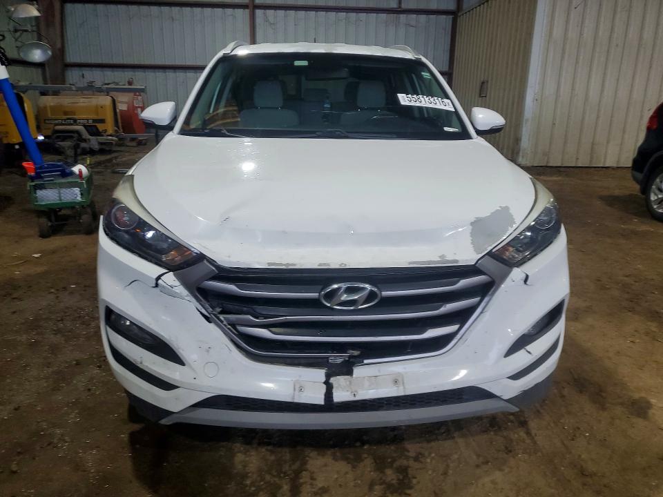 2017 Hyundai Tucson მანქანა იყიდება აუქციონზე, vin: KM8J33A22HU515918, აუქციონის ნომერი: 55813316
