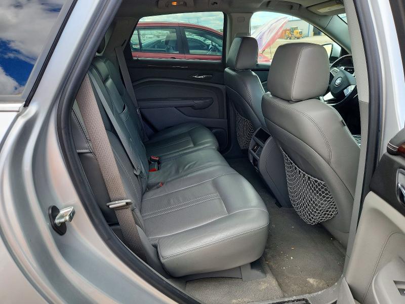2010 Cadillac Srx მანქანა იყიდება აუქციონზე, vin: 3GYFNAEY5AS517590, აუქციონის ნომერი: 57078076