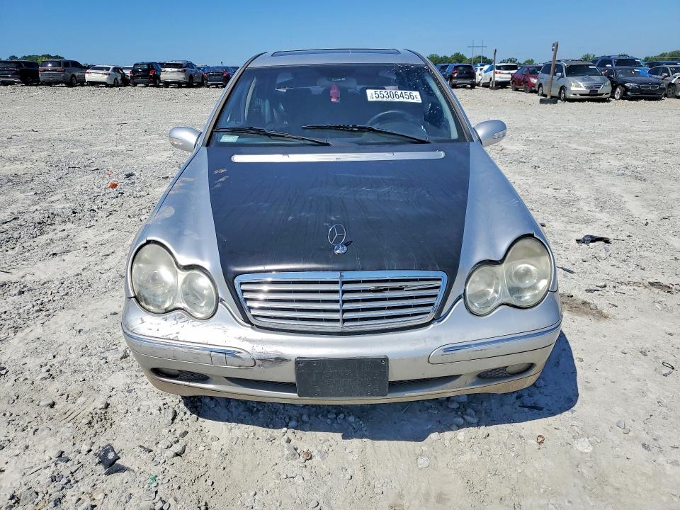 55306456 :رقم المزاد ، WDBRF64J91F051571 vin ، 2001 Mercedes-benz C مزاد بيع