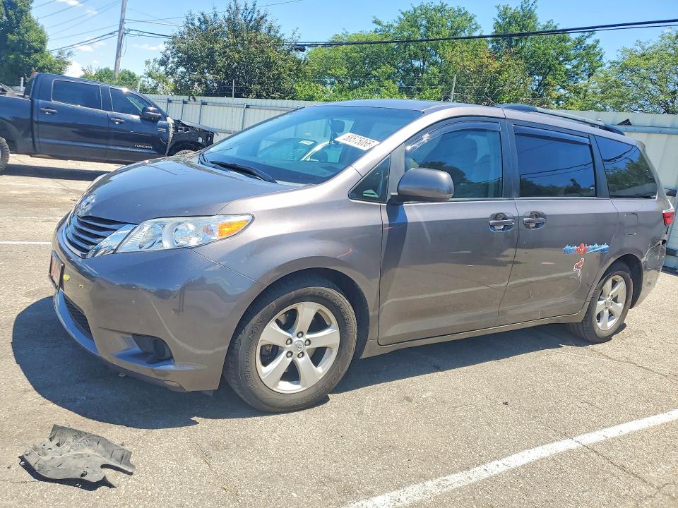 Aukcja sprzedaży 2015 Toyota Sienna, vin: 5TDKK3DC9FS659810, numer aukcji: 58575066
