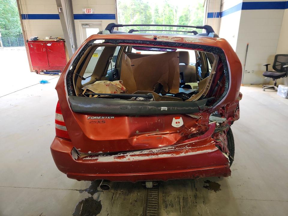 56827776 :رقم المزاد ، JF1SG656X5G700309 vin ، 2005 Subaru Forester مزاد بيع