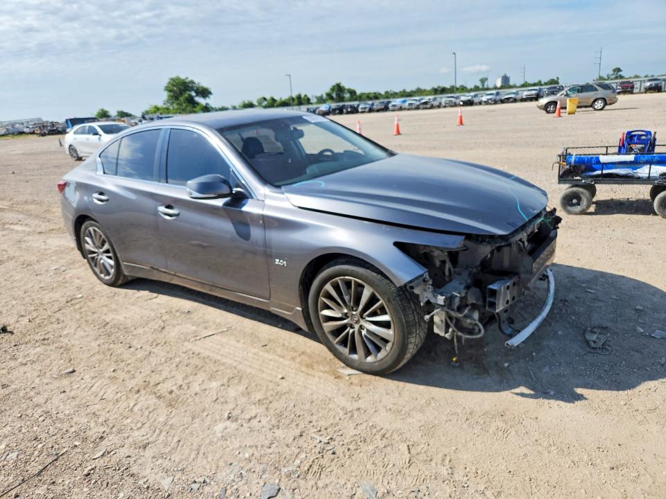 Продажа на аукционе авто 2018 Infiniti Q50, vin: JN1EV7AR0JM437572, номер лота: 55924526