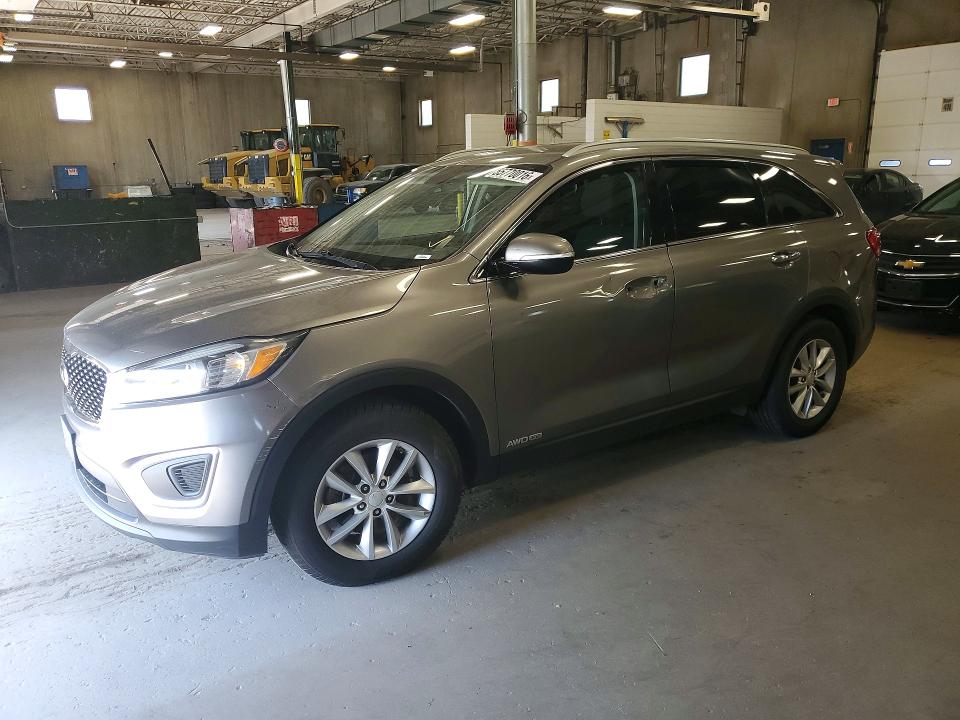 2018 Kia Sorento მანქანა იყიდება აუქციონზე, vin: 5XYPGDA5XJG341896, აუქციონის ნომერი: 55770016