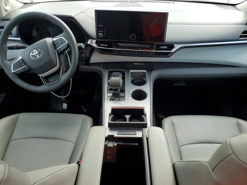 Продаж на аукціоні авто 2025 Toyota Sienna, vin: 5TDJRKEC2SS275684, номер лоту: 58885656