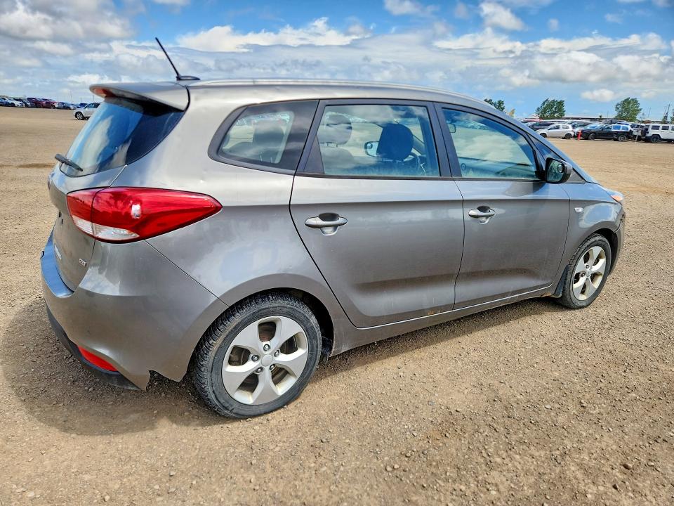 57901956 :رقم المزاد ، KNAHT8A35E7048462 vin ، 2014 Kia Rondo مزاد بيع