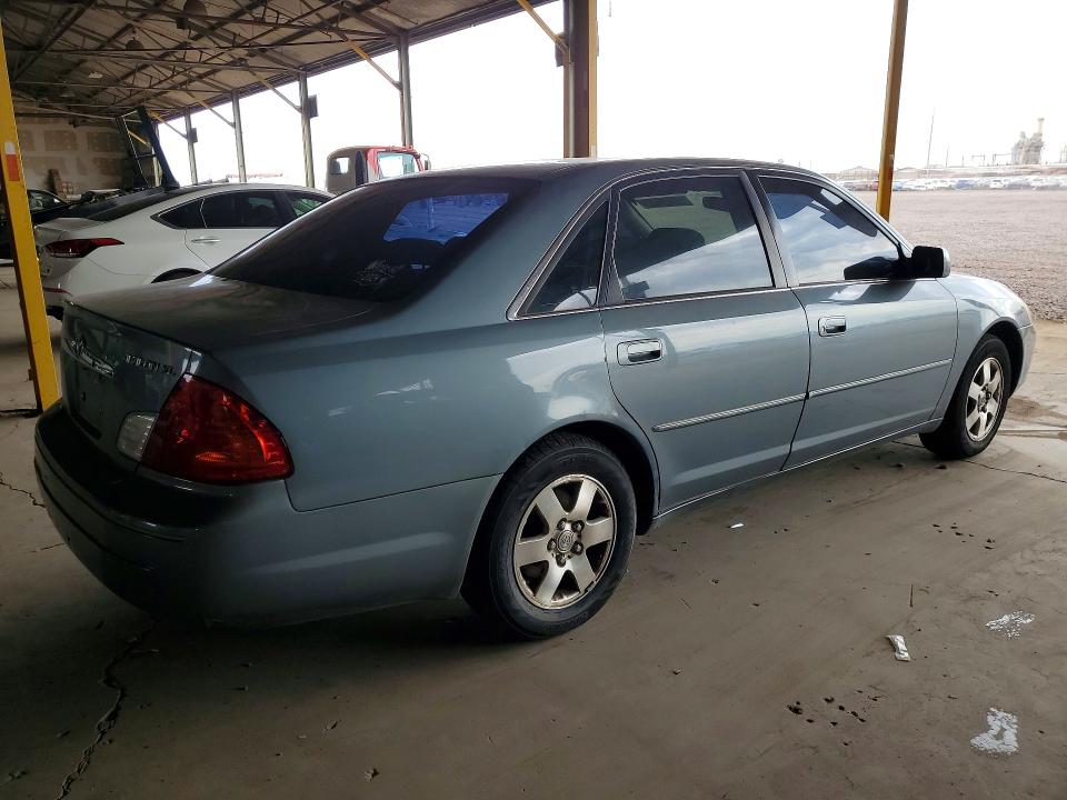 57404656 :رقم المزاد ، 4T1BF28B7YU033084 vin ، 2000 Toyota Avalon مزاد بيع