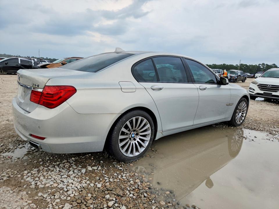 58076076 :رقم المزاد ، WBAKA4C56BC612674 vin ، 2011 Bmw 740 مزاد بيع
