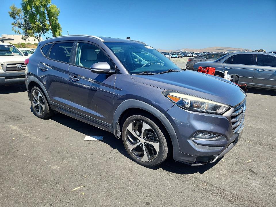 Продажа на аукционе авто 2016 Hyundai Tucson, vin: KM8J33A20GU194699, номер лота: 56147876
