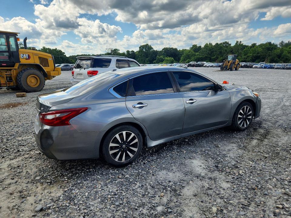Продажа на аукционе авто 2018 Nissan Altima, vin: 1N4AL3AP7JC191415, номер лота: 58280836