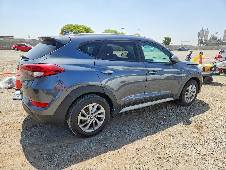 2018 Hyundai Tucson მანქანა იყიდება აუქციონზე, vin: KM8J33A46JU728670, აუქციონის ნომერი: 55629946
