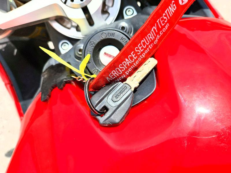Продажа на аукционе авто 2012 Ducati Superbike, vin: ZDM14BPW1CB004845, номер лота: 55427666