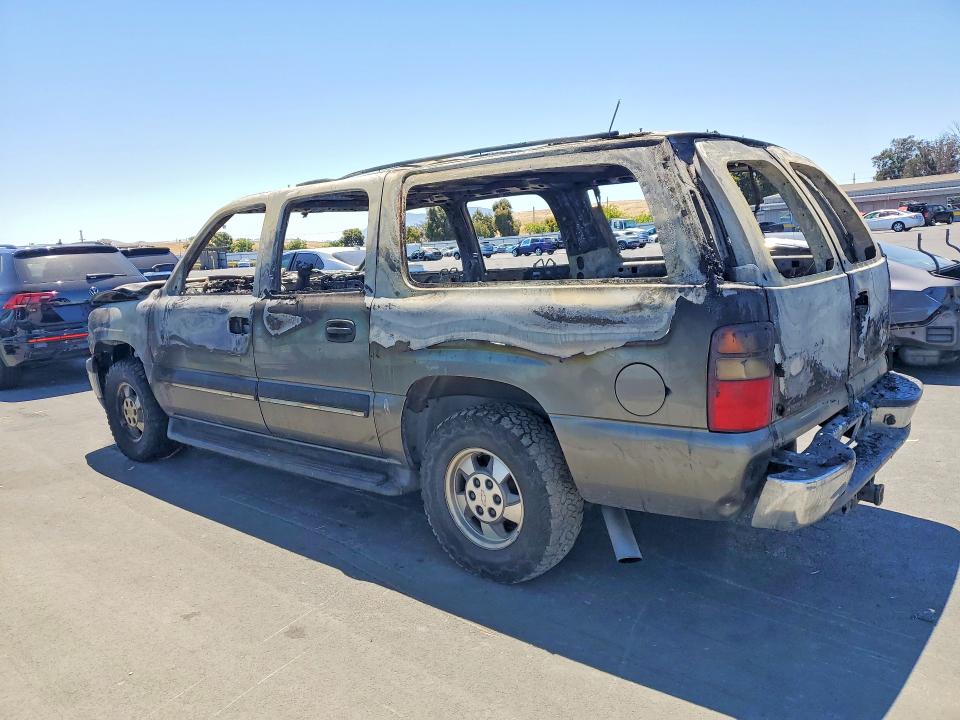 2001 Chevrolet Suburban მანქანა იყიდება აუქციონზე, vin: 3GNFK16T01G205317, აუქციონის ნომერი: 58613636