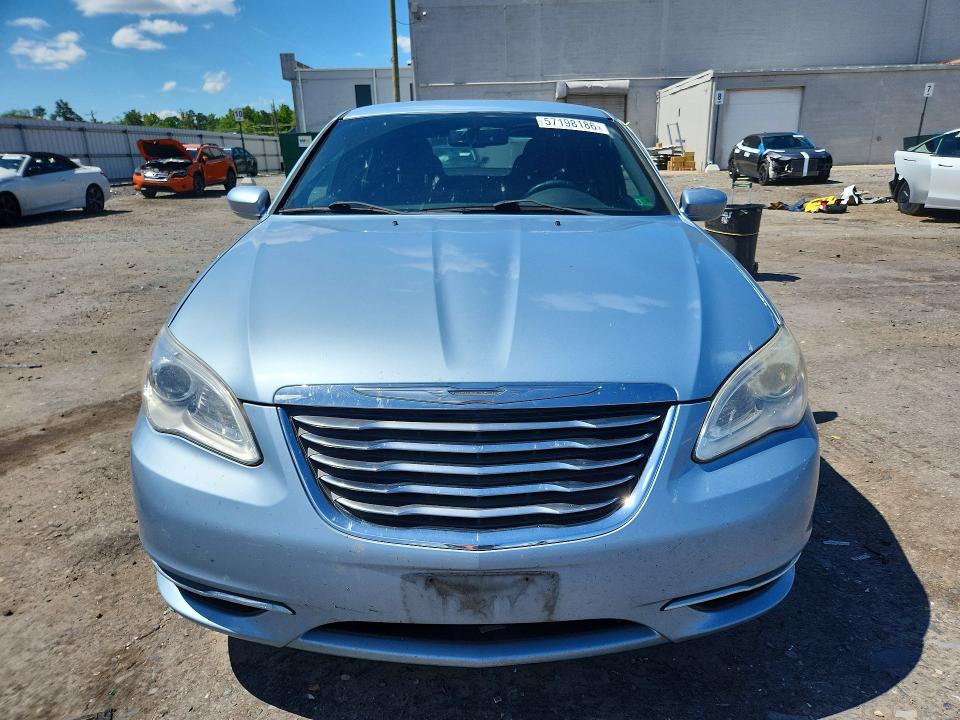 Auction sale of the 2012 Chrysler 200, vin: 1C3CCBBB4CN267460, lot number: 57198186