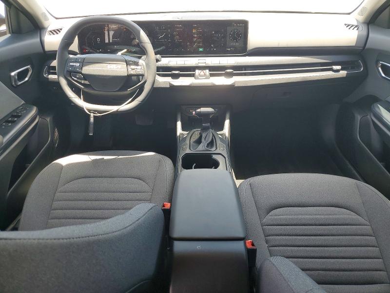 Продажа на аукционе авто 2025 Kia K4, vin: 3KPFU4DEXSE137792, номер лота: 56538376