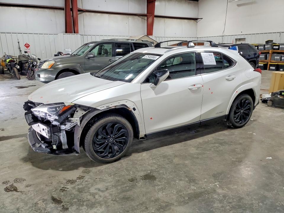 2022 Lexus Ux 250h მანქანა იყიდება აუქციონზე, vin: JTHP9JBH4N2062444, აუქციონის ნომერი: 57546986