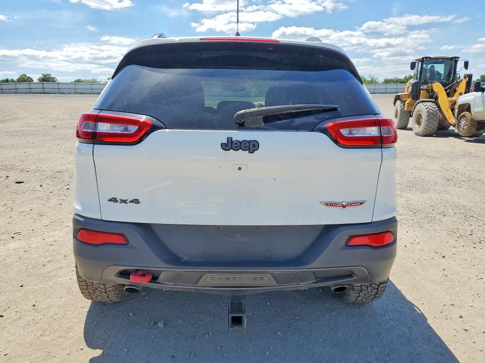 55749726 :رقم المزاد ، 1C4PJMBS9HW618699 vin ، 2017 Jeep Cherokee مزاد بيع