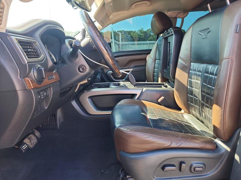 Продажа на аукционе авто 2017 Nissan Titan Xd, vin: 1N6AA1F42HN551012, номер лота: 57442276
