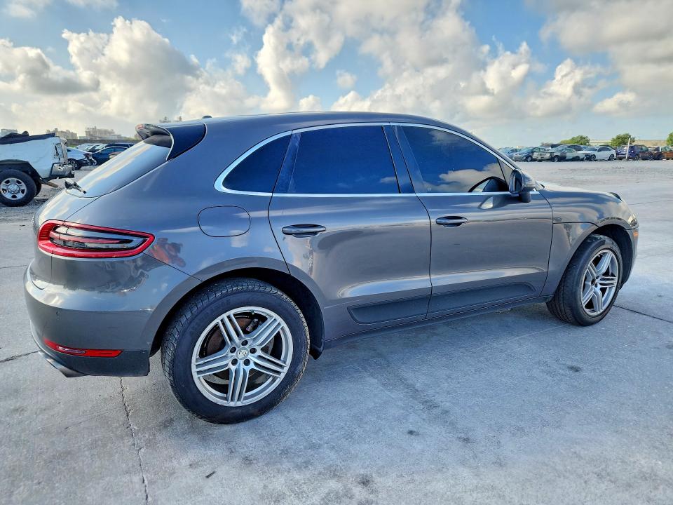 2016 Porsche Macan მანქანა იყიდება აუქციონზე, vin: WP1AB2A5XGLB47521, აუქციონის ნომერი: 59265416