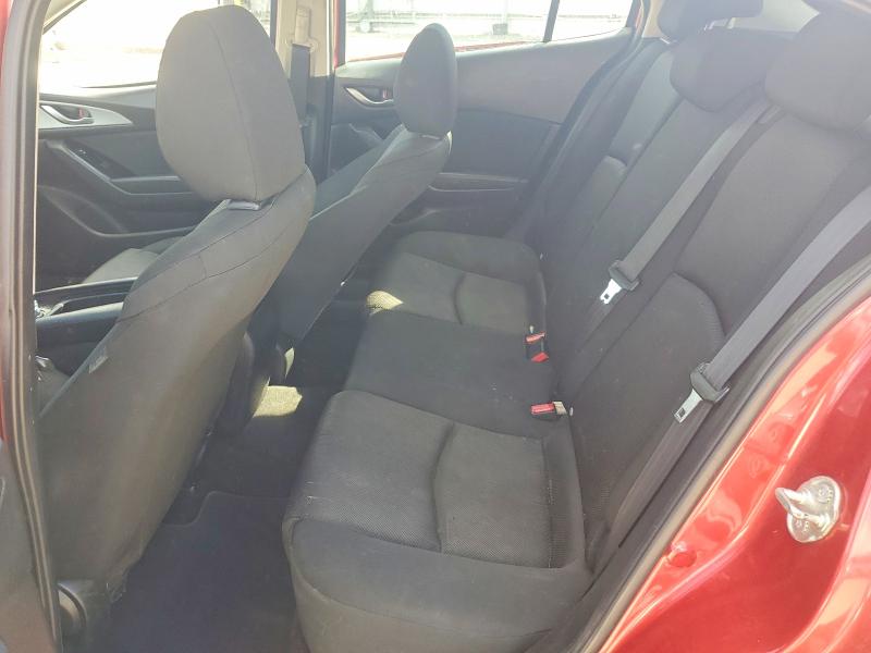 56831666 :رقم المزاد ، 3MZBN1K70JM186483 vin ، 2018 Mazda 3 مزاد بيع