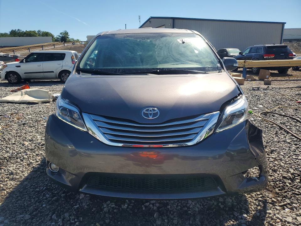 2015 Toyota Sienna მანქანა იყიდება აუქციონზე, vin: 5TDYK3DC5FS666084, აუქციონის ნომერი: 56047506