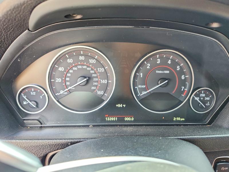 55550776 :رقم المزاد ، WBA8B9G54HNU50975 vin ، 2017 Bmw 330 مزاد بيع