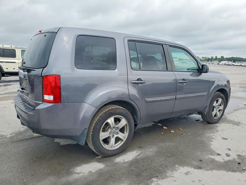 56338376 :رقم المزاد ، 5FNYF3H72FB030311 vin ، 2015 Honda Pilot مزاد بيع