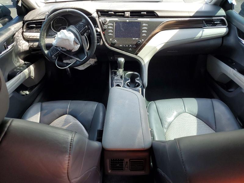 55706396 :رقم المزاد ، 4T1F11AK5LU379471 vin ، 2020 Toyota Camry مزاد بيع