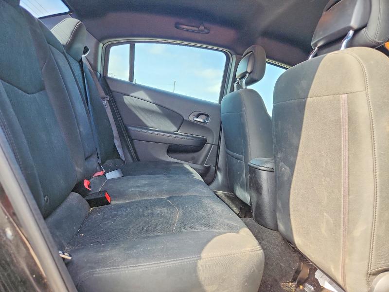 55876166 :رقم المزاد ، 1C3BC4FB6BN618563 vin ، 2011 Chrysler 200 مزاد بيع