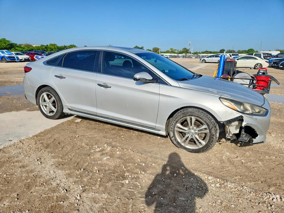 2018 Hyundai Sonata მანქანა იყიდება აუქციონზე, vin: 5NPE34AF4JH630793, აუქციონის ნომერი: 58745746