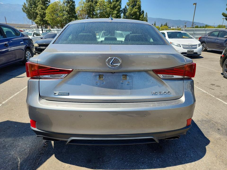 Продажа на аукционе авто 2018 Lexus Is, vin: JTHBA1D27J5075403, номер лота: 57427936