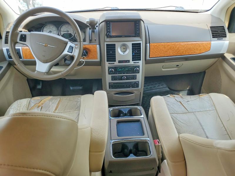 Продажа на аукционе авто 2010 Chrysler Town & Country, vin: 2A4RR7DX2AR421992, номер лота: 56473046