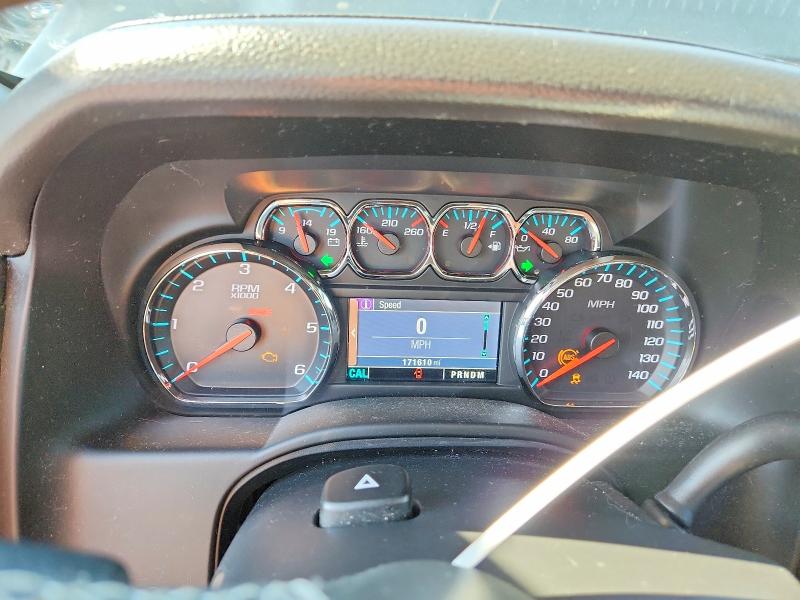 57416586 :رقم المزاد ، 1GNSKHEC4FR626182 vin ، 2015 Chevrolet Suburban مزاد بيع