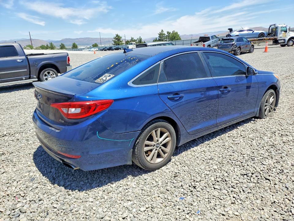 2015 Hyundai Sonata მანქანა იყიდება აუქციონზე, vin: 5NPE24AA5FH198441, აუქციონის ნომერი: 57522686