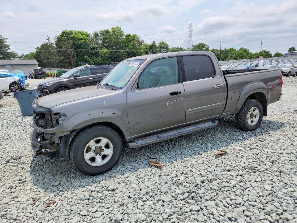 56307686 :رقم المزاد ، 5TBDT44164S445339 vin ، 2004 Toyota Tundra مزاد بيع