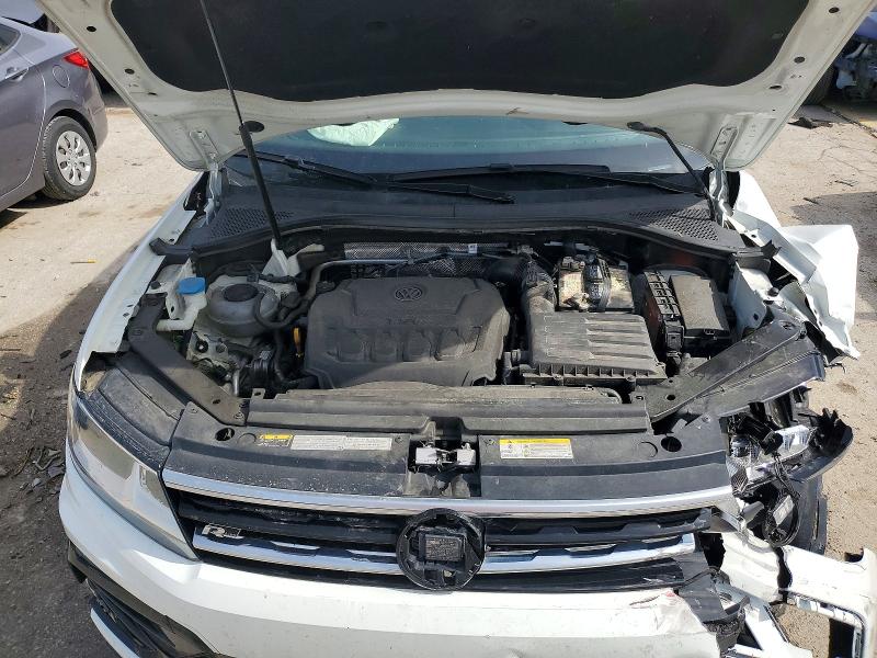 55143016 :رقم المزاد ، 3VV2B7AX5MM106231 vin ، 2021 Volkswagen Tiguan مزاد بيع