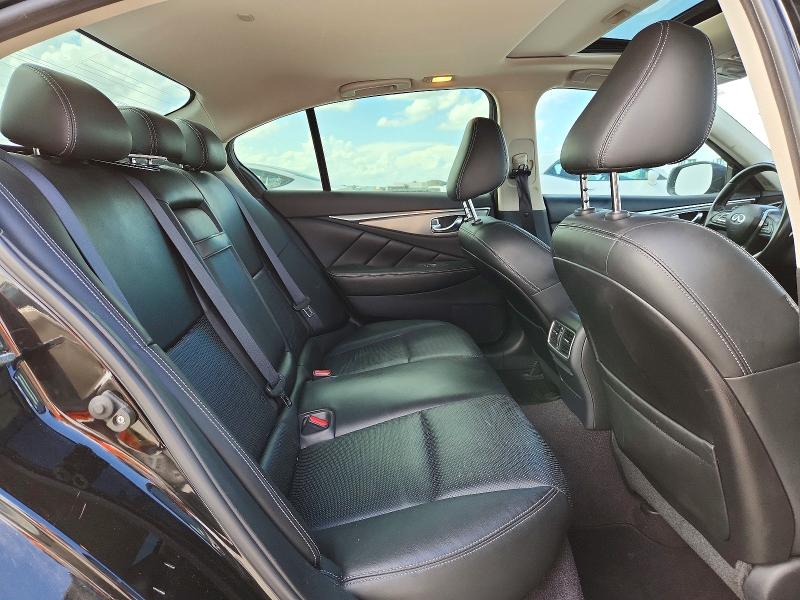 56545306 :رقم المزاد ، JN1EV7AP6JM363296 vin ، 2018 Infiniti Q50 مزاد بيع