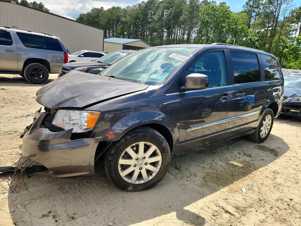 Auction sale of the 2016 Chrysler Town & Country, vin: 2C4RC1BG3GR112905, lot number: 57511316