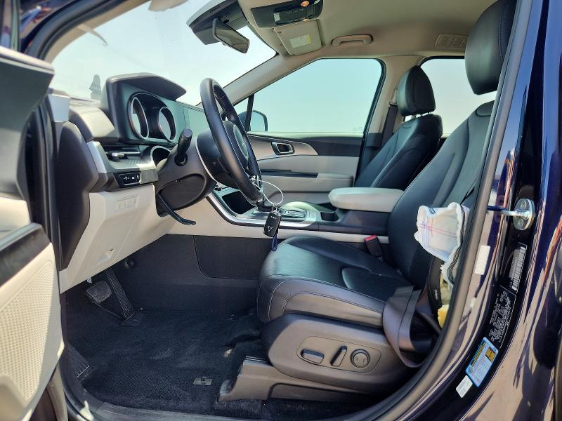 2023 Kia Carnival მანქანა იყიდება აუქციონზე, vin: KNDNB4H36P6236973, აუქციონის ნომერი: 58741666