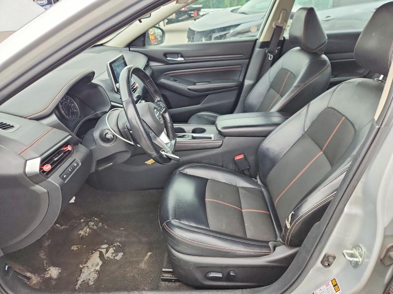 58230396 :رقم المزاد ، 1N4BL4CV9NN302885 vin ، 2022 Nissan Altima مزاد بيع
