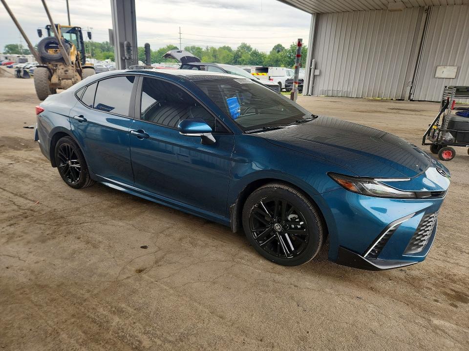 58930276 :رقم المزاد ، 4T1DBADK9SU029601 vin ، 2025 Toyota Camry مزاد بيع