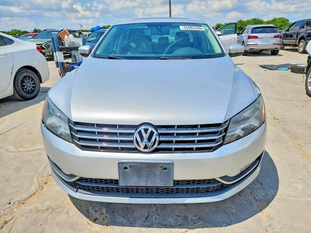 55962336 :رقم المزاد ، 1VWCS7A3XEC018999 vin ، 2014 Volkswagen Passat مزاد بيع