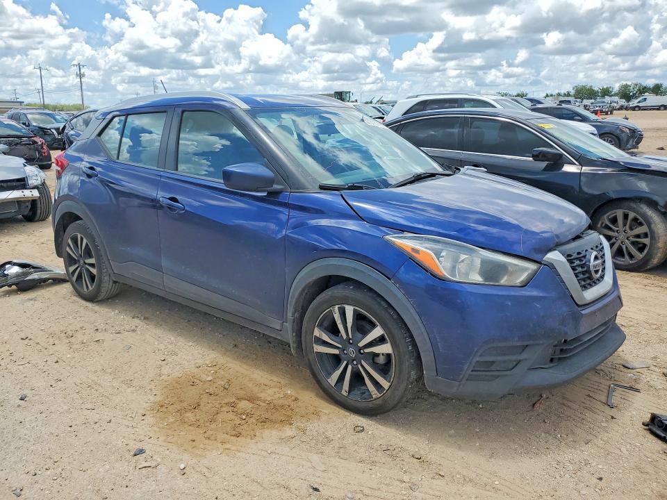 57316716 :رقم المزاد ، 3N1CP5CU0JL543506 vin ، 2018 Nissan Kicks مزاد بيع